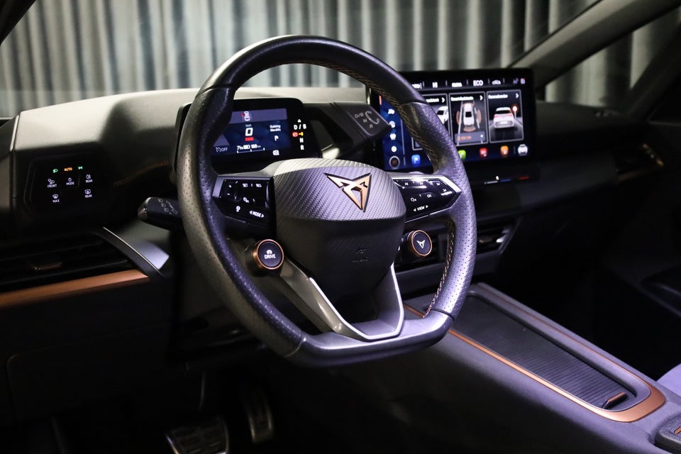 Cupra Born 77 e-Boost Dinamica Pack High 5d