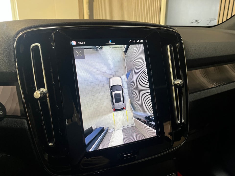 Volvo XC40 ReCharge Extended Range Ultimate 5d