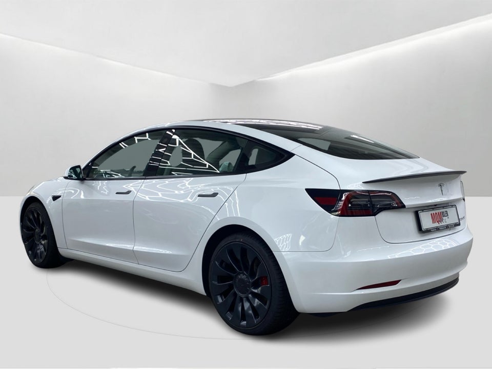 Tesla Model 3 Performance AWD 4d