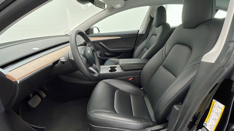 Tesla Model 3 RWD 4d