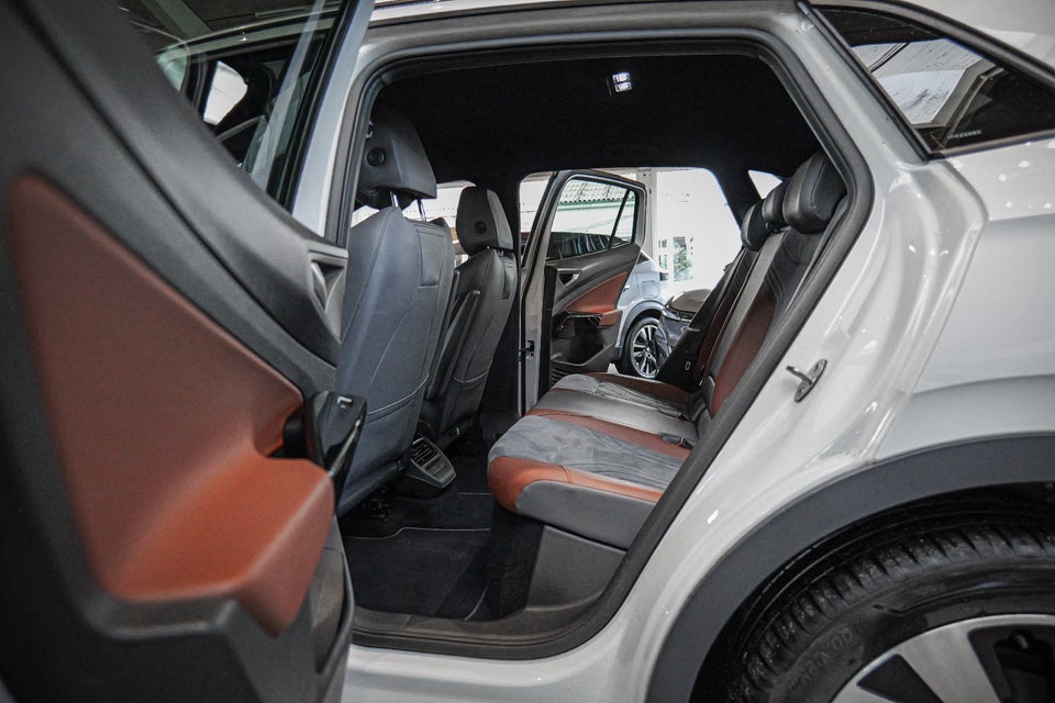 VW ID.4 77 1ST Pro Performance 5d