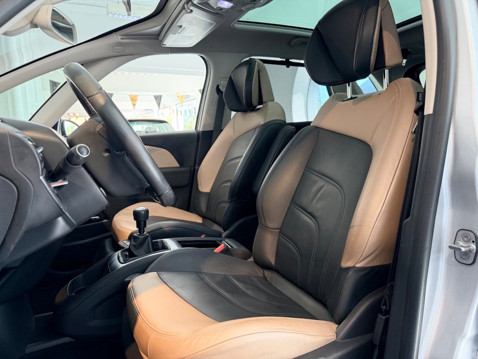Citroën C4 Picasso 1,6 THP 156 Intensive 5d