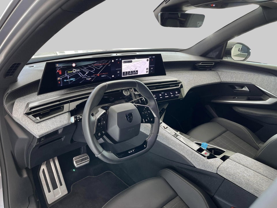 Peugeot e-5008 77 GT 7prs 5d