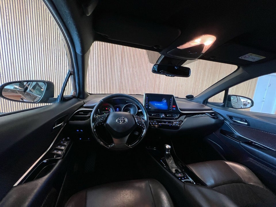 Toyota C-HR 1,8 Hybrid C-ULT CVT 5d