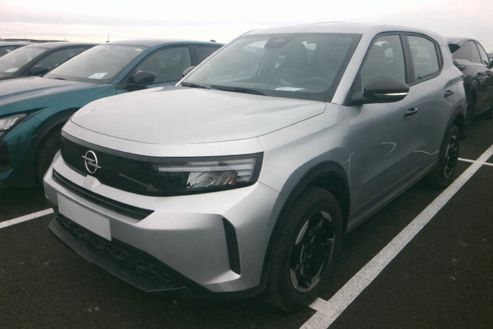 Opel Frontera 44 Edition 5d