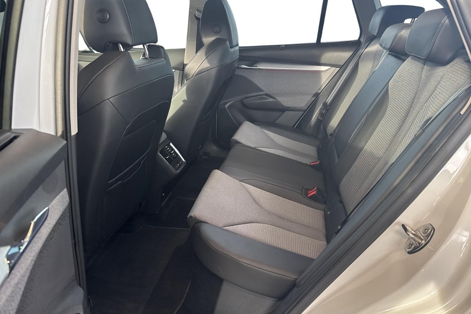 Skoda Enyaq 85 iV Premium 5d