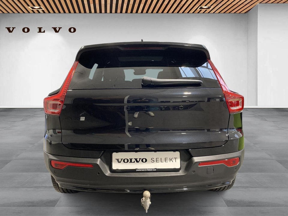 Volvo EX40 Extended Range Black Edition 5d