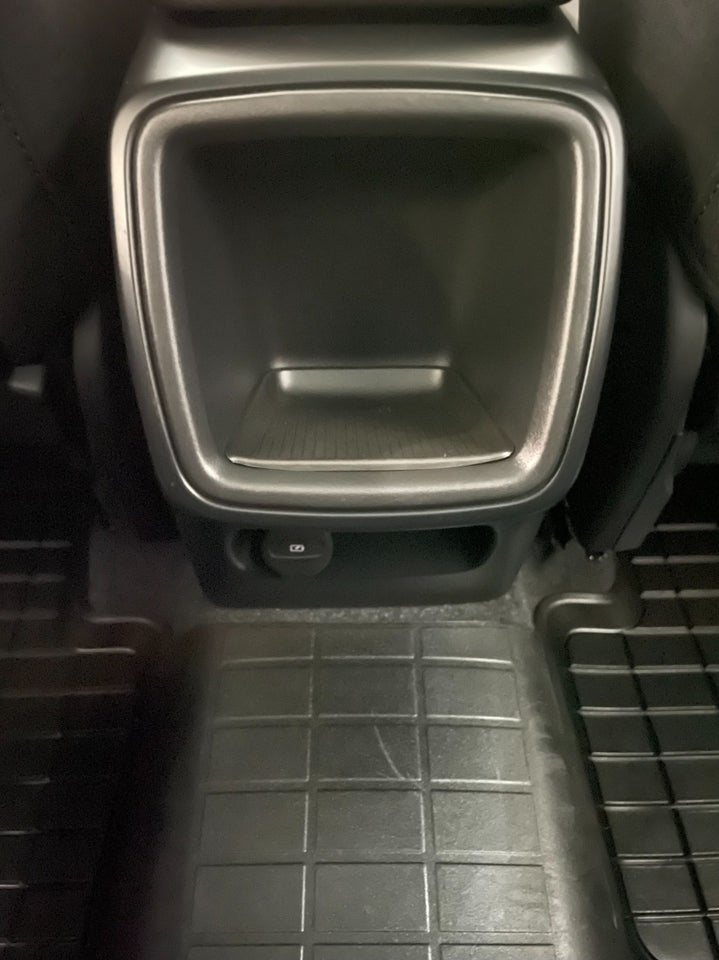 Volvo XC40 2,0 D3 150 5d