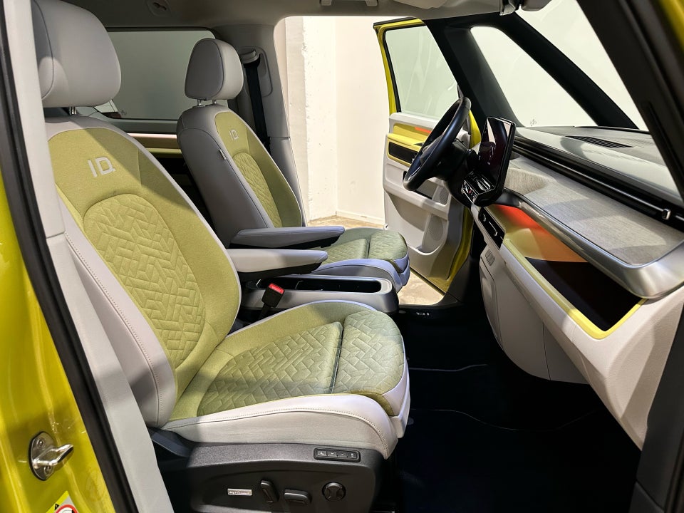 VW ID.Buzz 77 Style SWB 5d