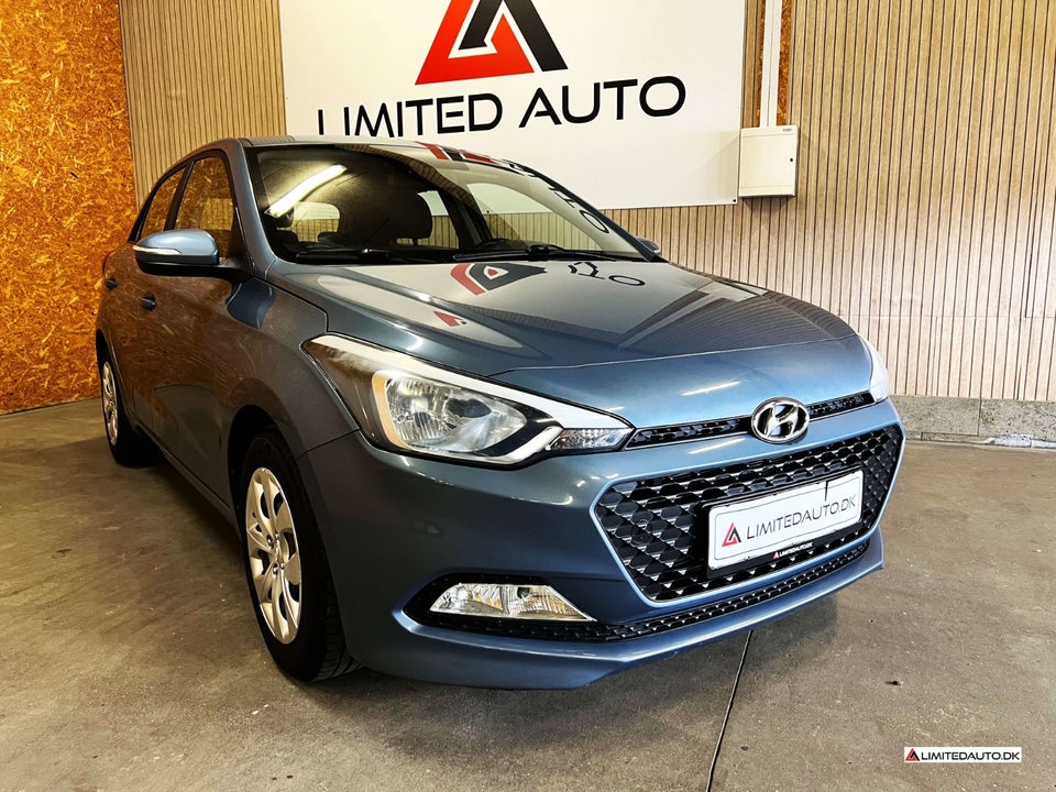 Hyundai i20 1,25 Passion 5d
