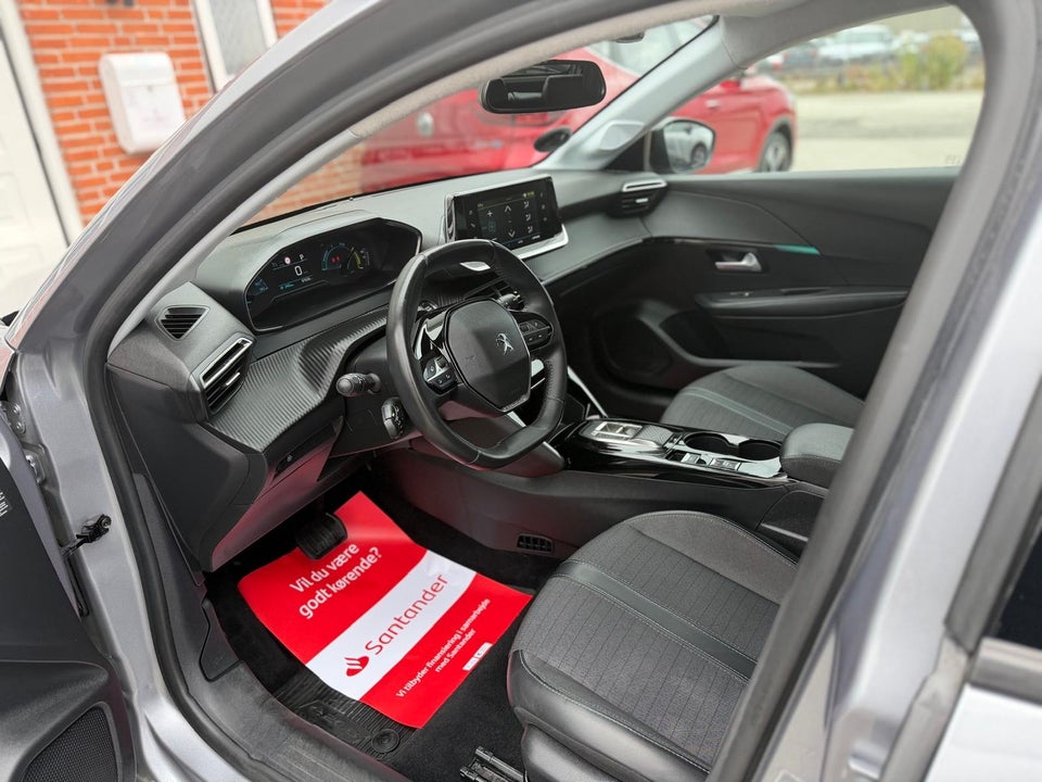 Peugeot e-208 50 Allure 5d