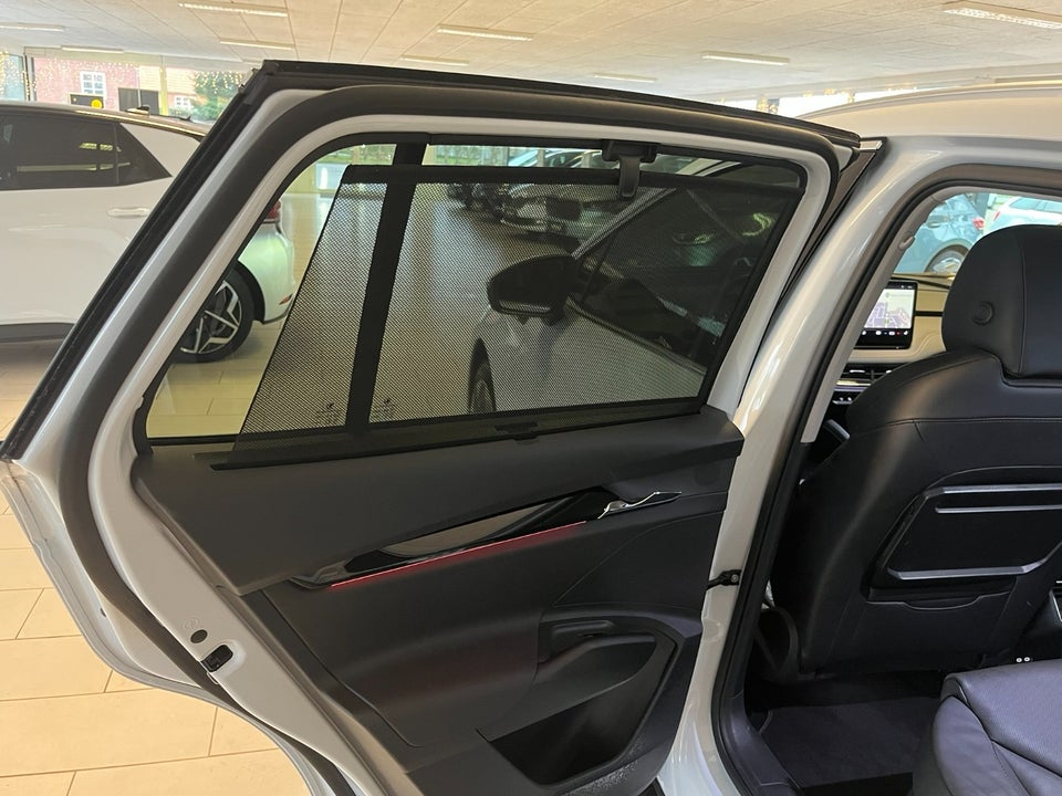 Skoda Enyaq 80 iV Suite 5d