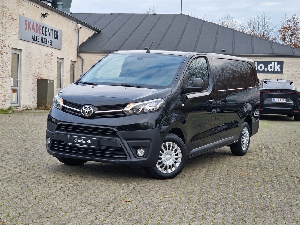 Toyota ProAce 2,0 D 144 Long Comfort Master aut. 4d