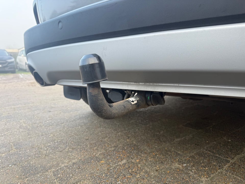 Ford Kuga 2,5 PHEV Titanium CVT 5d