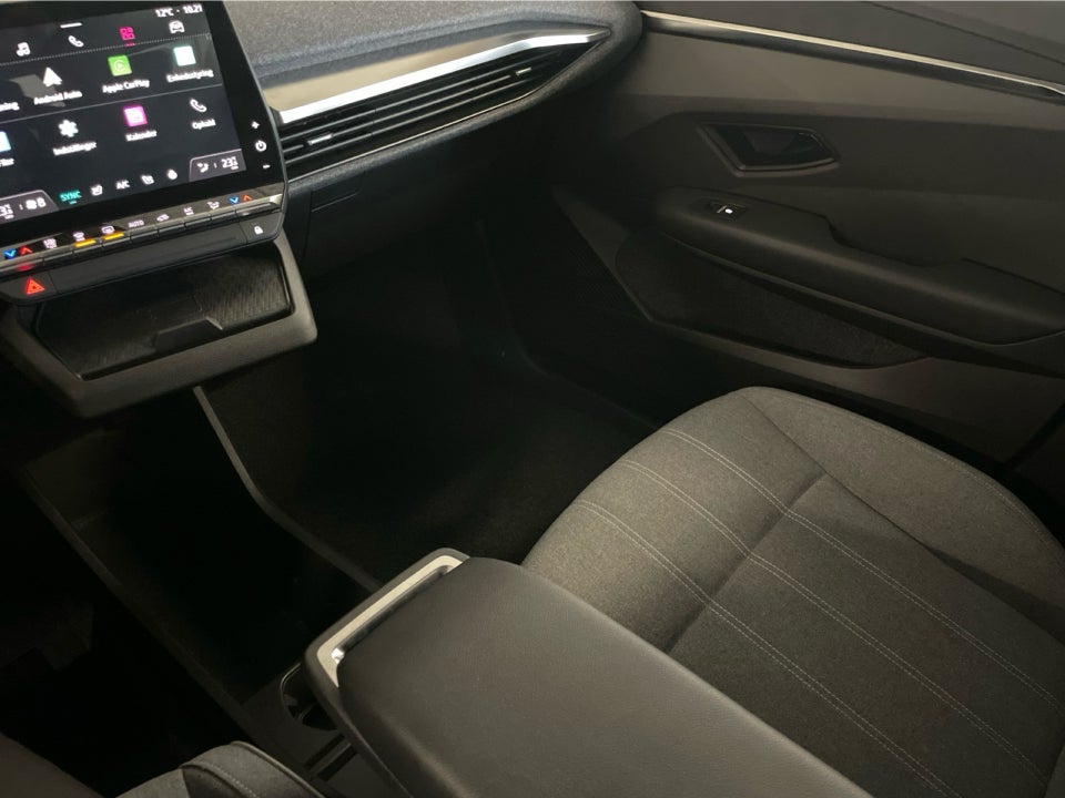 Renault Megane E-Tech 40 Equilibre 5d