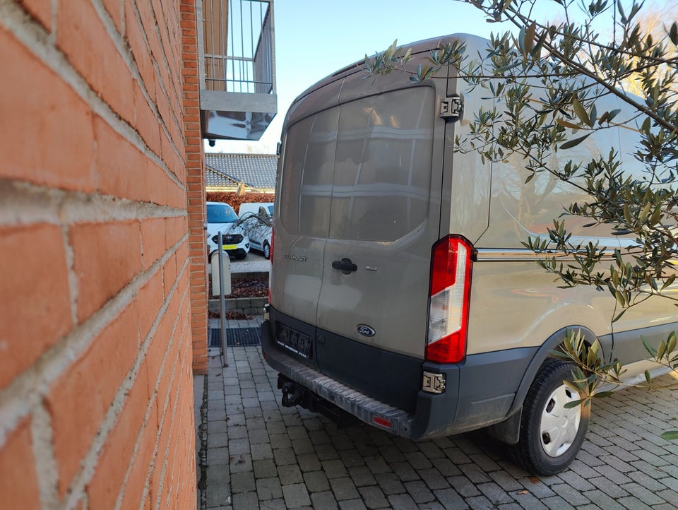 Ford Transit 350 L2 Van 2,2 TDCi 125 Trend H2 FWD