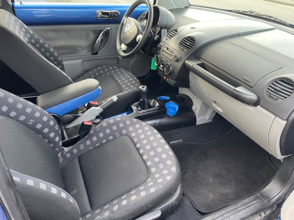 VW New Beetle 2,0 Highline 2d