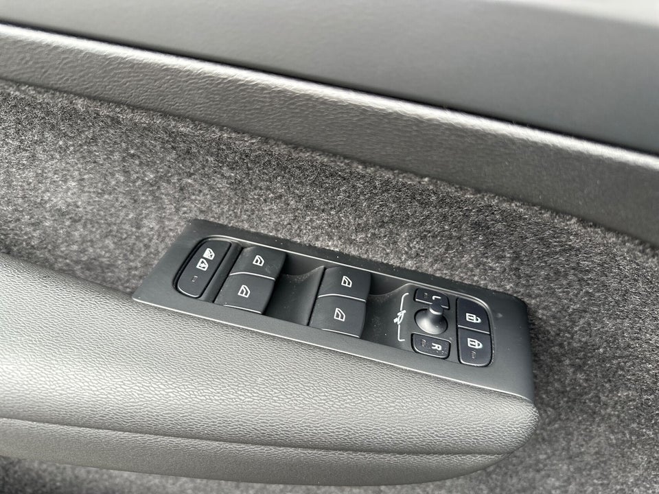 Volvo EX40 Extended Range Core 5d