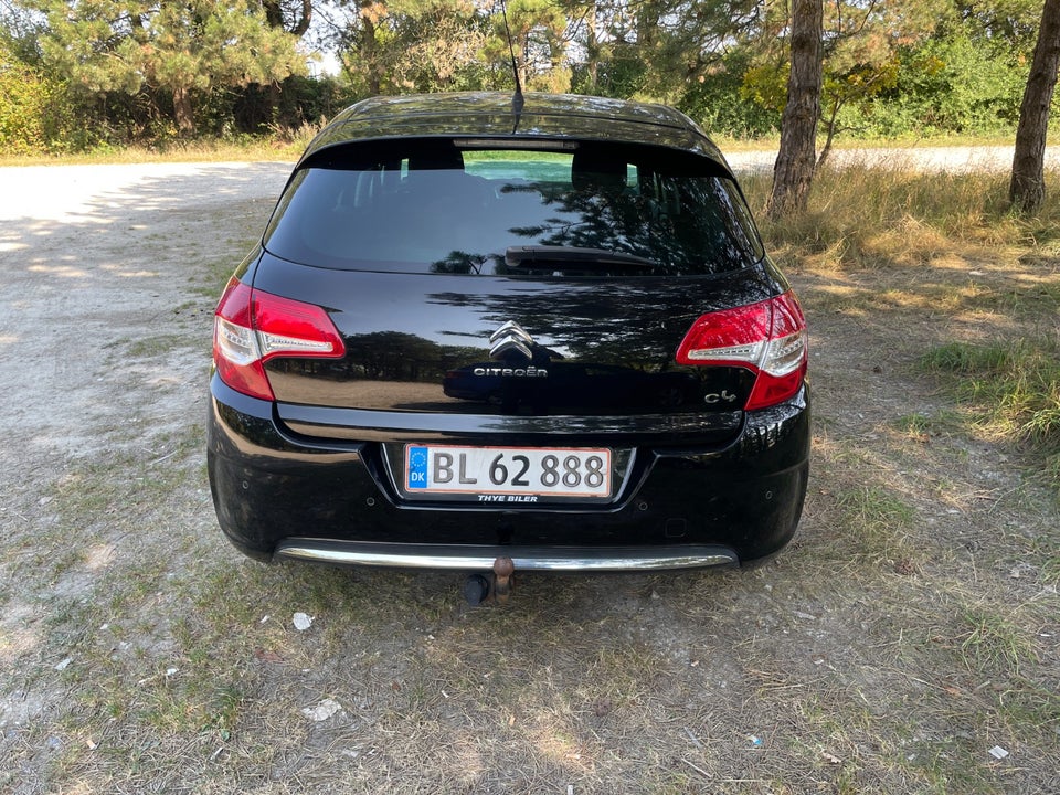 Citroën C4 1,6 HDi 92 Seduction 5d