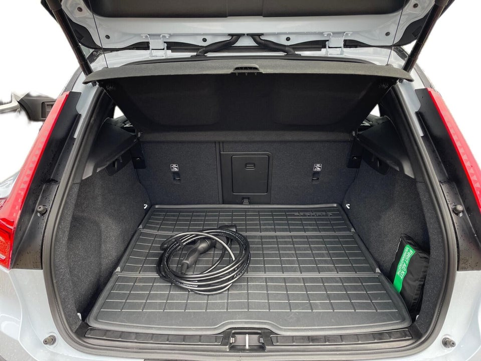 Volvo XC40 ReCharge Twin Ultimate 5d