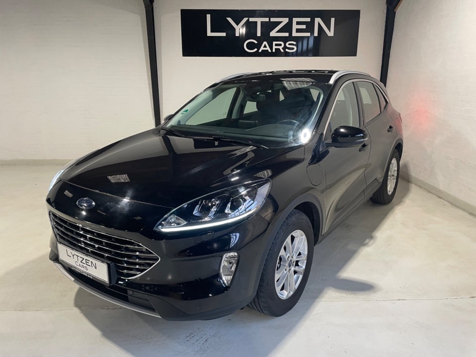 Ford Kuga 2,5 PHEV Titanium CVT 5d