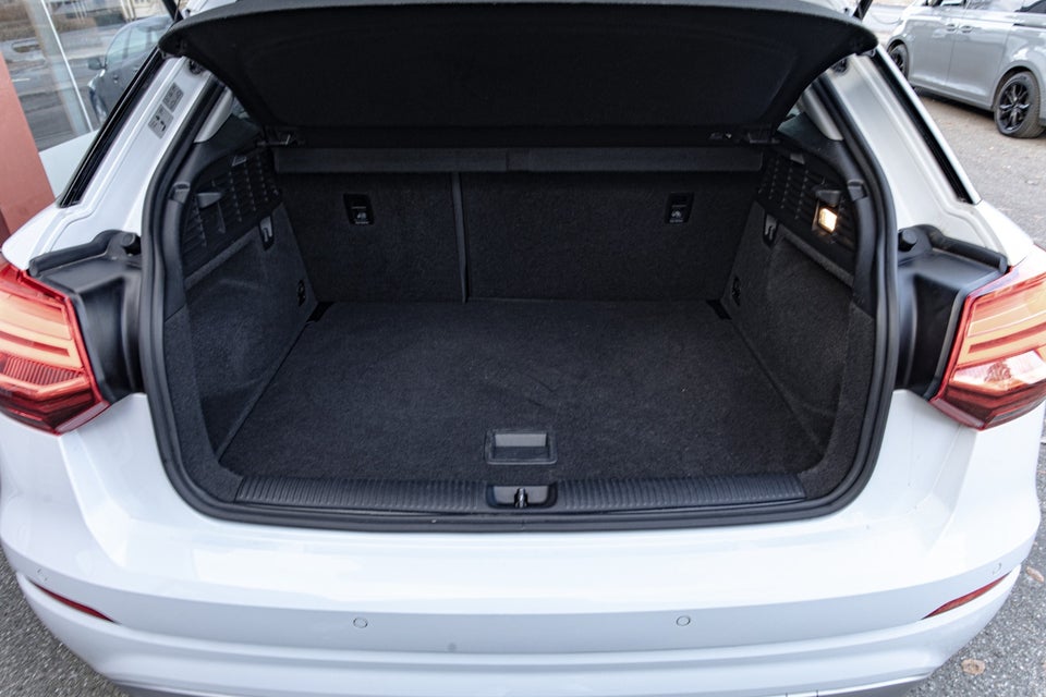 Audi Q2 1,4 TFSi 150 Sport S-tr. 5d