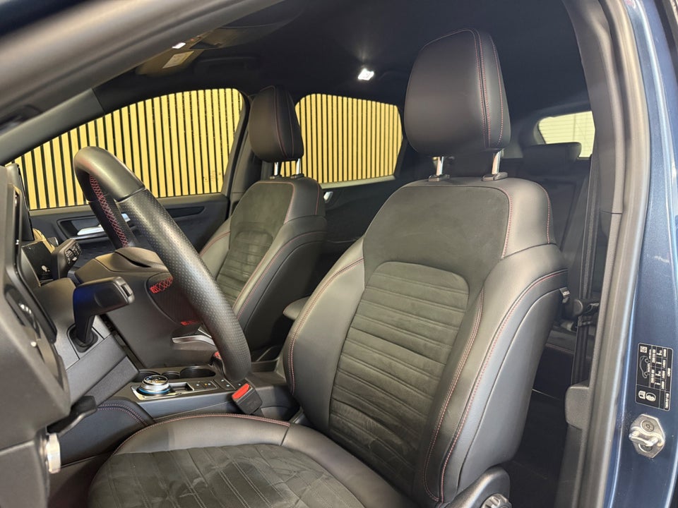 Ford Kuga 2,5 PHEV ST-Line X CVT 5d