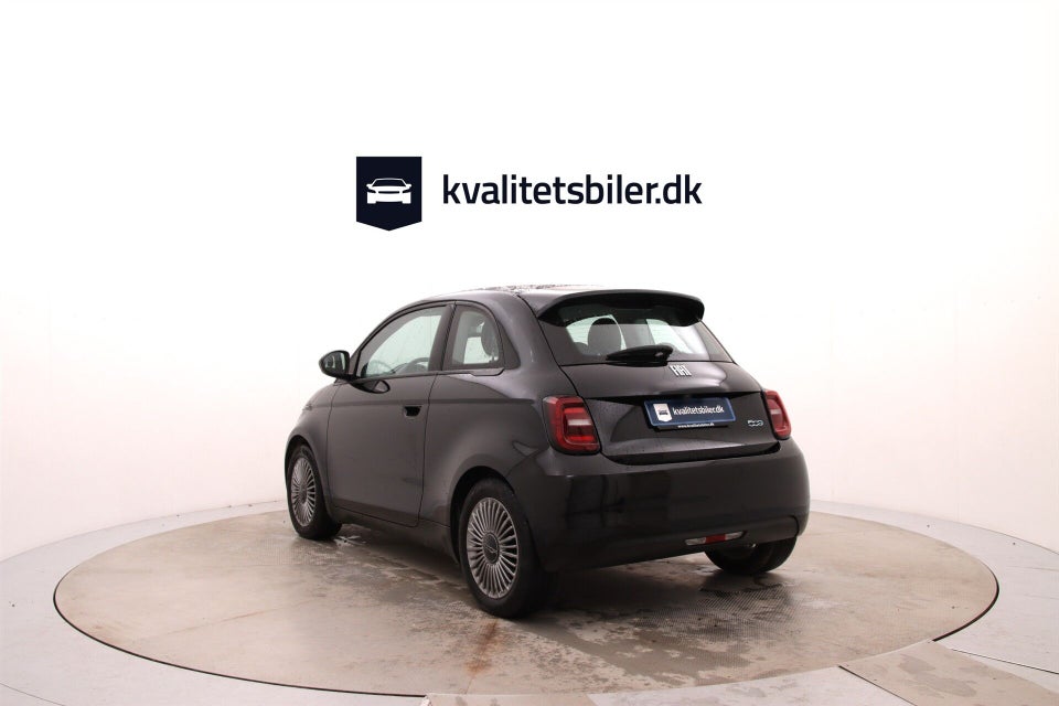 Fiat 500e 42 Icon 3d