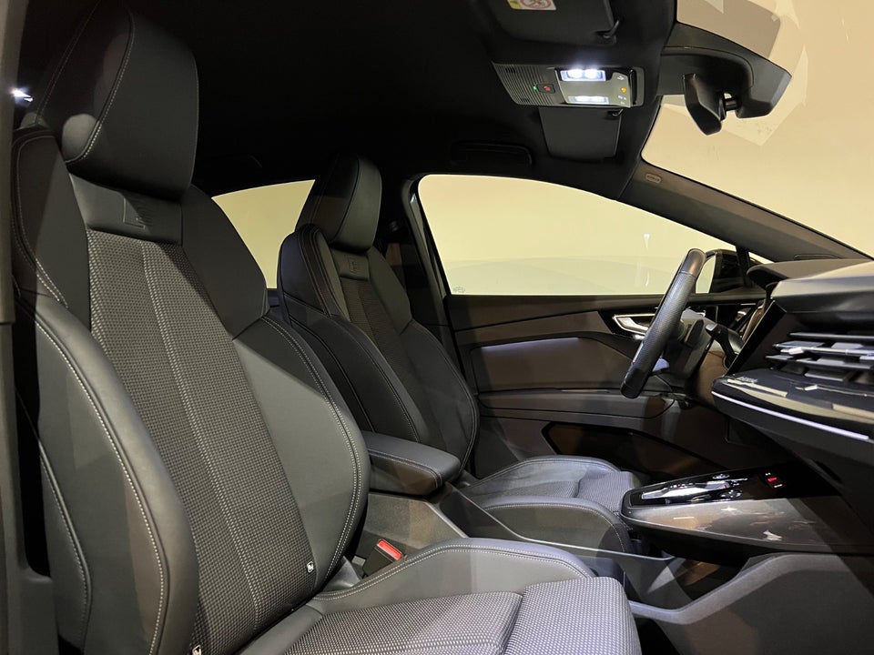 Audi Q4 e-tron 40 S-line Sportback 5d