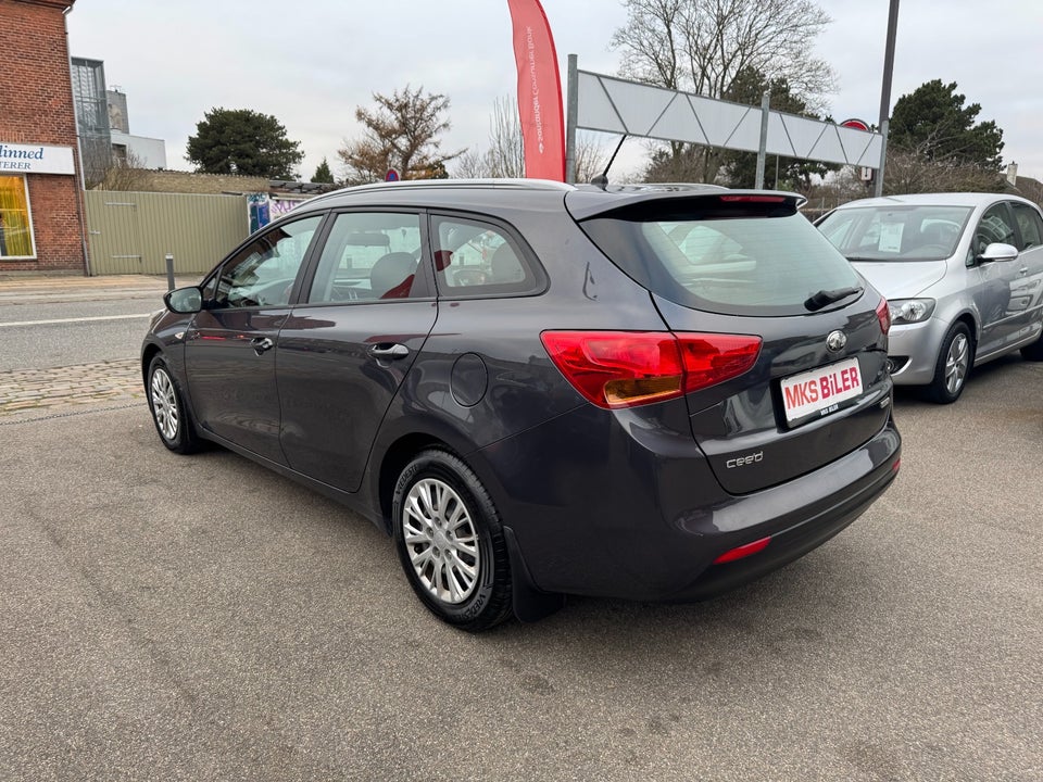 Kia Ceed 1,4 CVVT Limited SW 5d