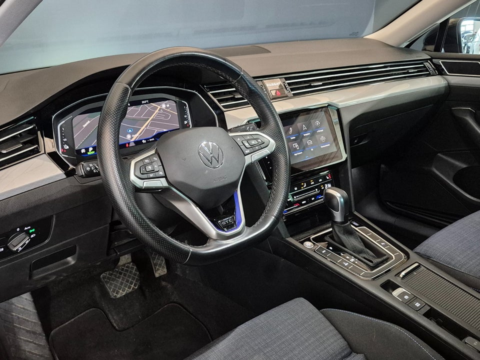 VW Passat 1,4 GTE High DSG 4d