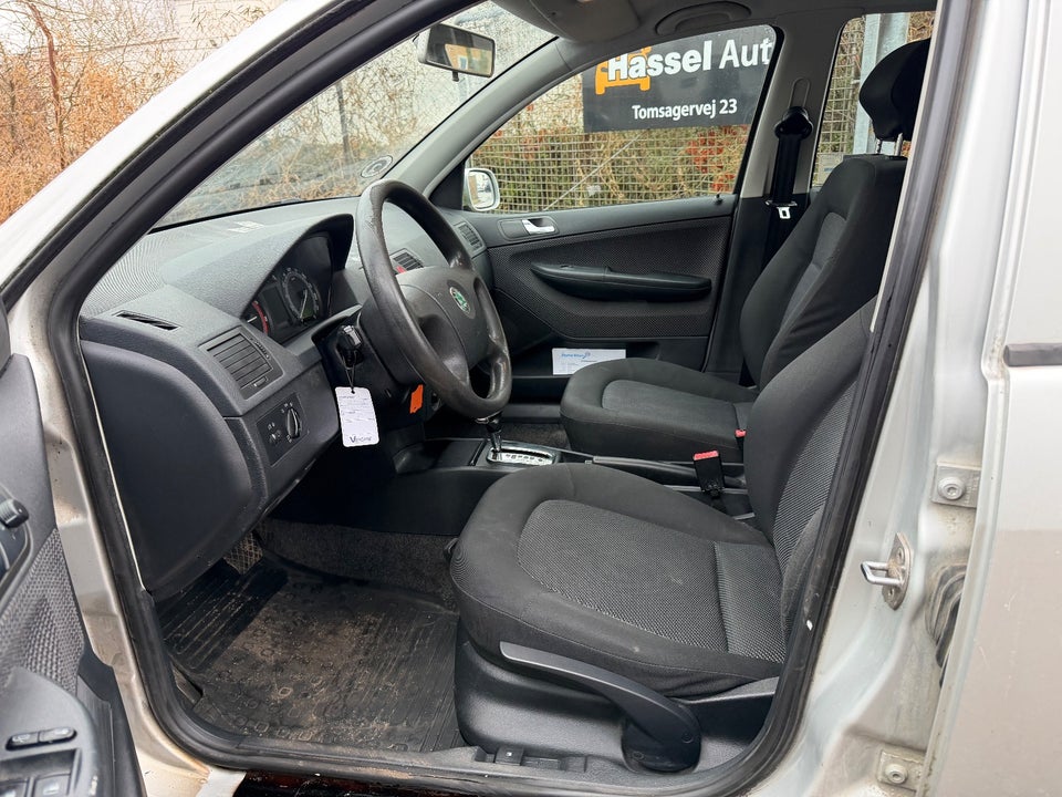 Skoda Fabia 1,4 16V 75 Comfort Combi aut. 5d