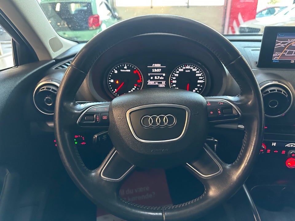 Audi A3 1,6 TDi Ambition Sportback 5d