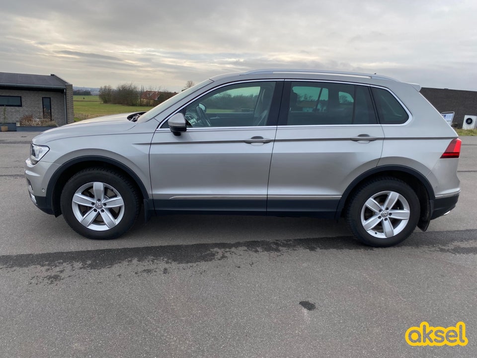 VW Tiguan 2,0 TSi 220 Highline DSG 4Motion 5d