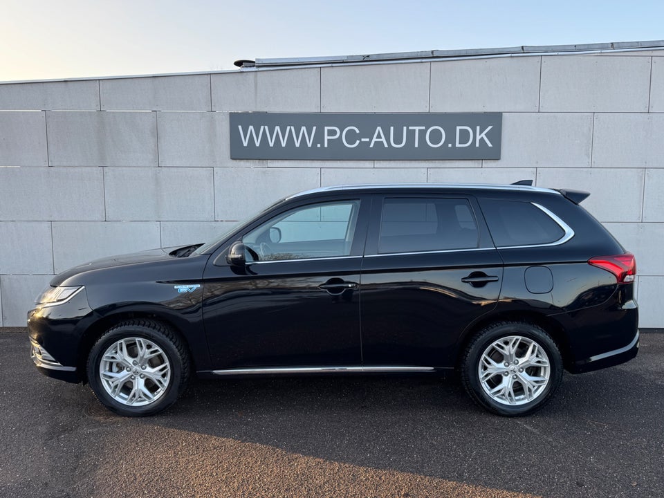 Mitsubishi Outlander 2,4 PHEV Intense CVT 4WD 5d