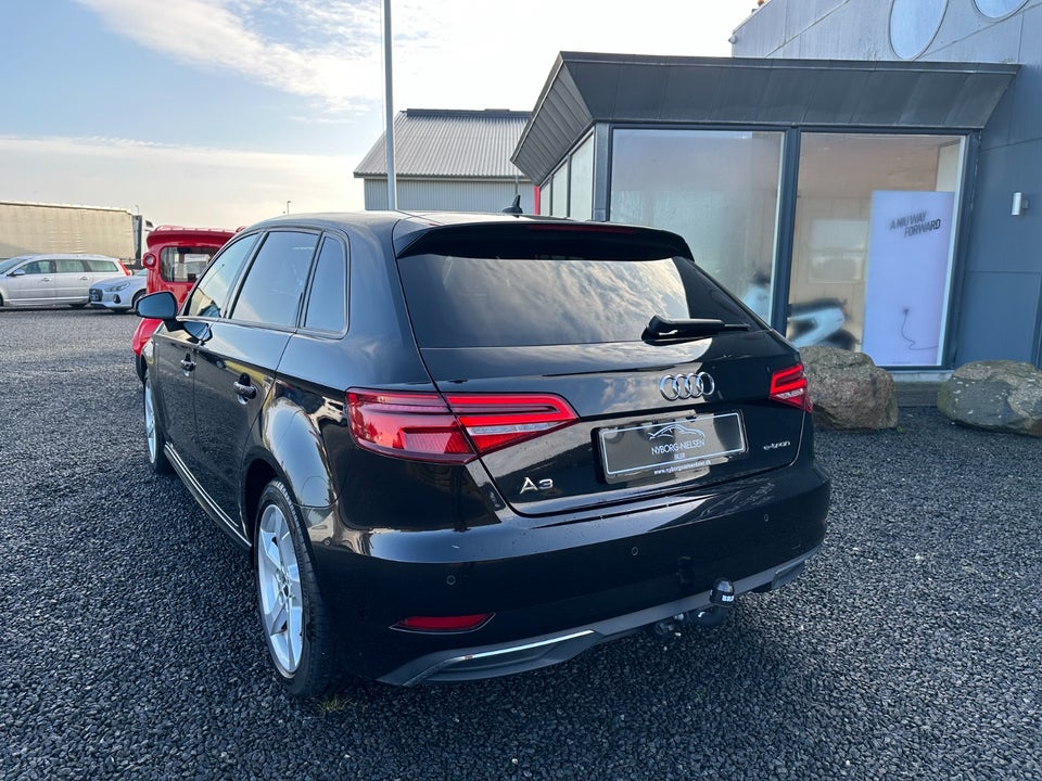 Audi A3 1,4 e-tron Sport Sportback S-tr. 5d