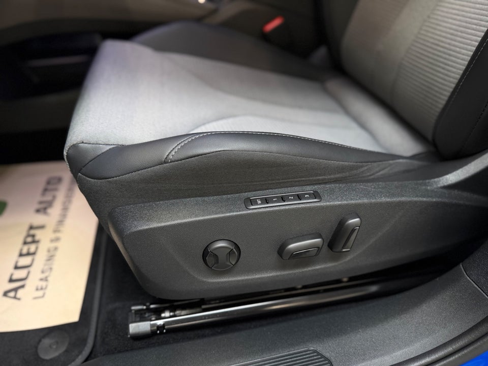 Skoda Enyaq 80x iV Premium 5d