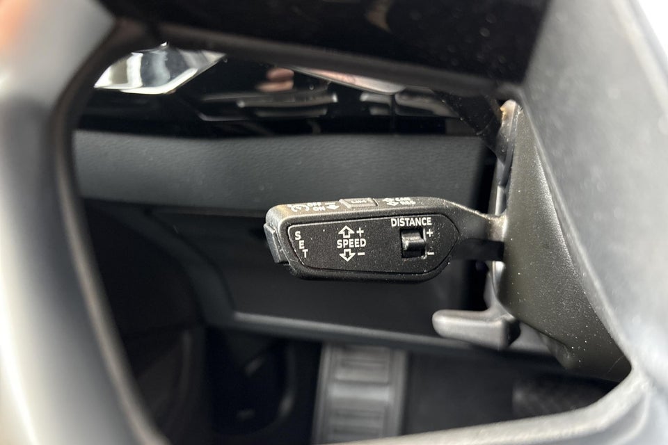 Audi e-tron 55 quattro 5d