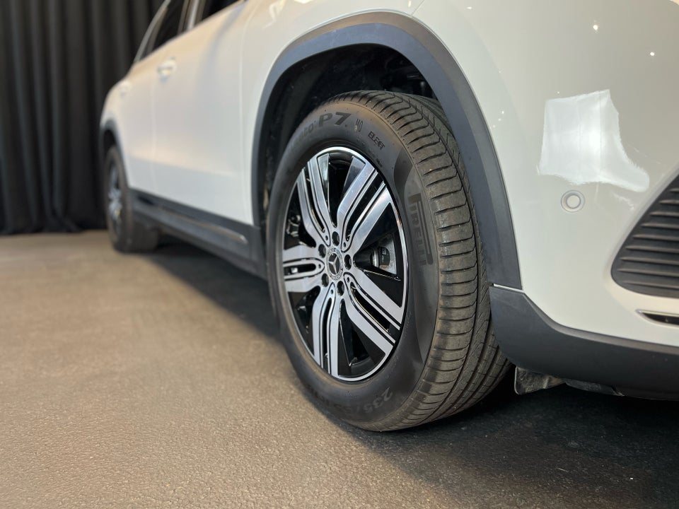 Mercedes EQA250 Progressive 5d