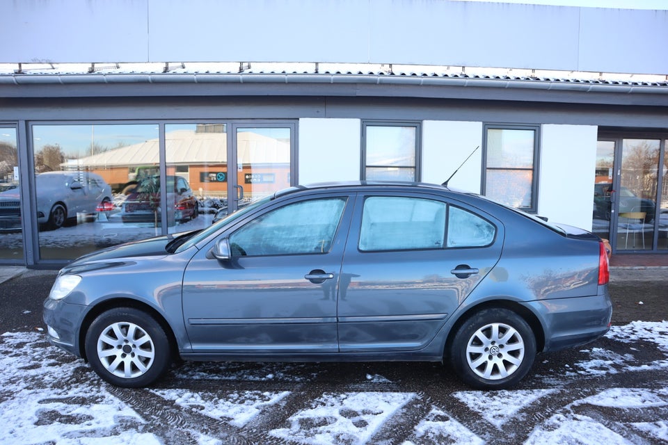 Skoda Octavia 1,8 TSi 160 Ambiente 5d