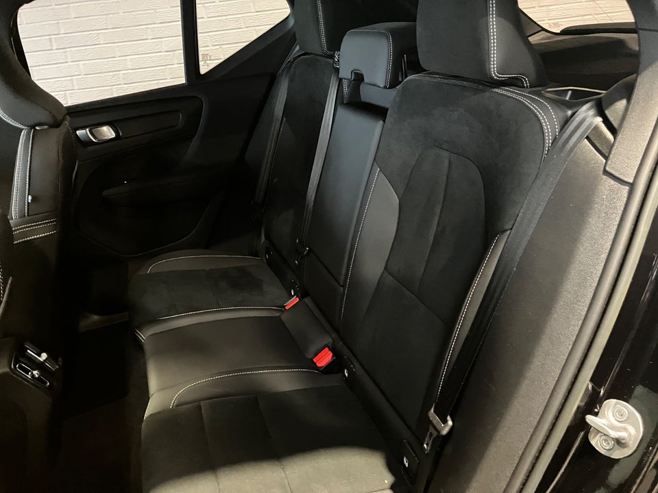 Volvo XC40 P6 ReCharge Core 5d