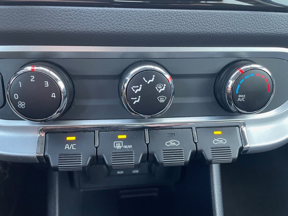 Kia Rio 1,2 CVVT Style+ Limited 5d