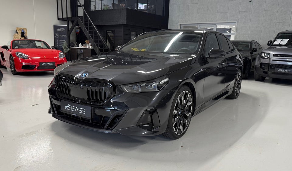 BMW i5 eDrive40 Fully Charged M-Sport 4d