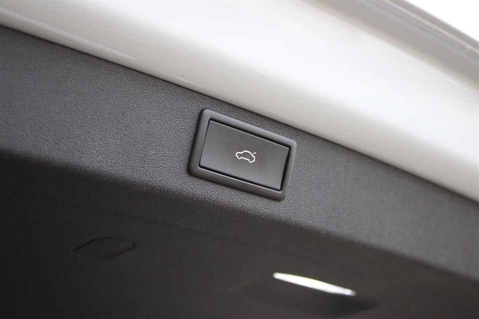 Skoda Enyaq 80 iV Suite 5d