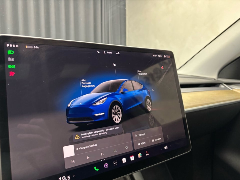 Tesla Model Y Long Range AWD 5d