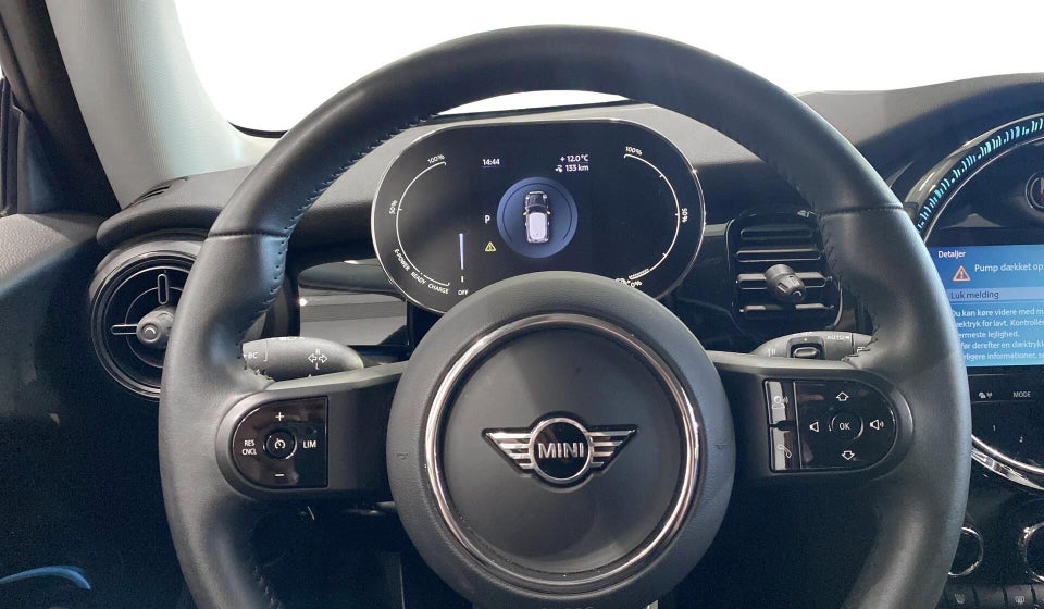 MINI Cooper SE Maximise 3d