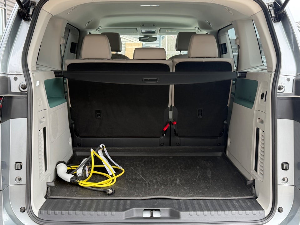 VW ID.Buzz 77 Pro SWB 5d