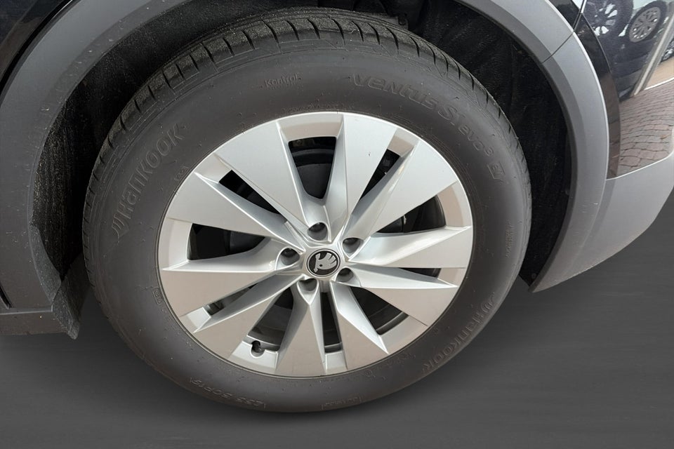 Skoda Elroq 85 iV Loft 5d