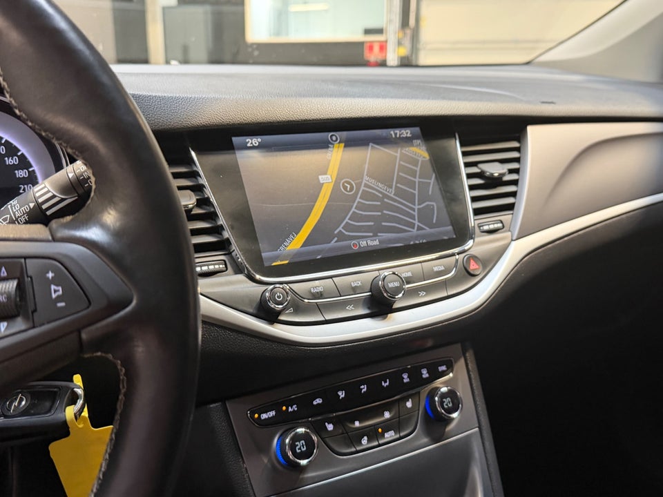 Opel Astra 1,0 T 105 Dynamic 5d