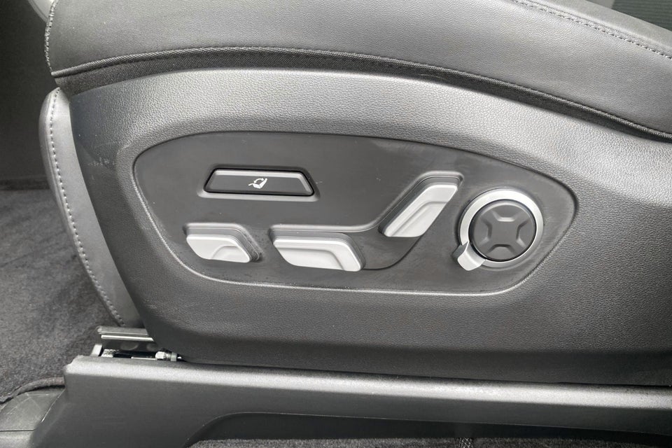 Hyundai Ioniq 9 110 Calligraphy Performance 4WD 6prs 5d
